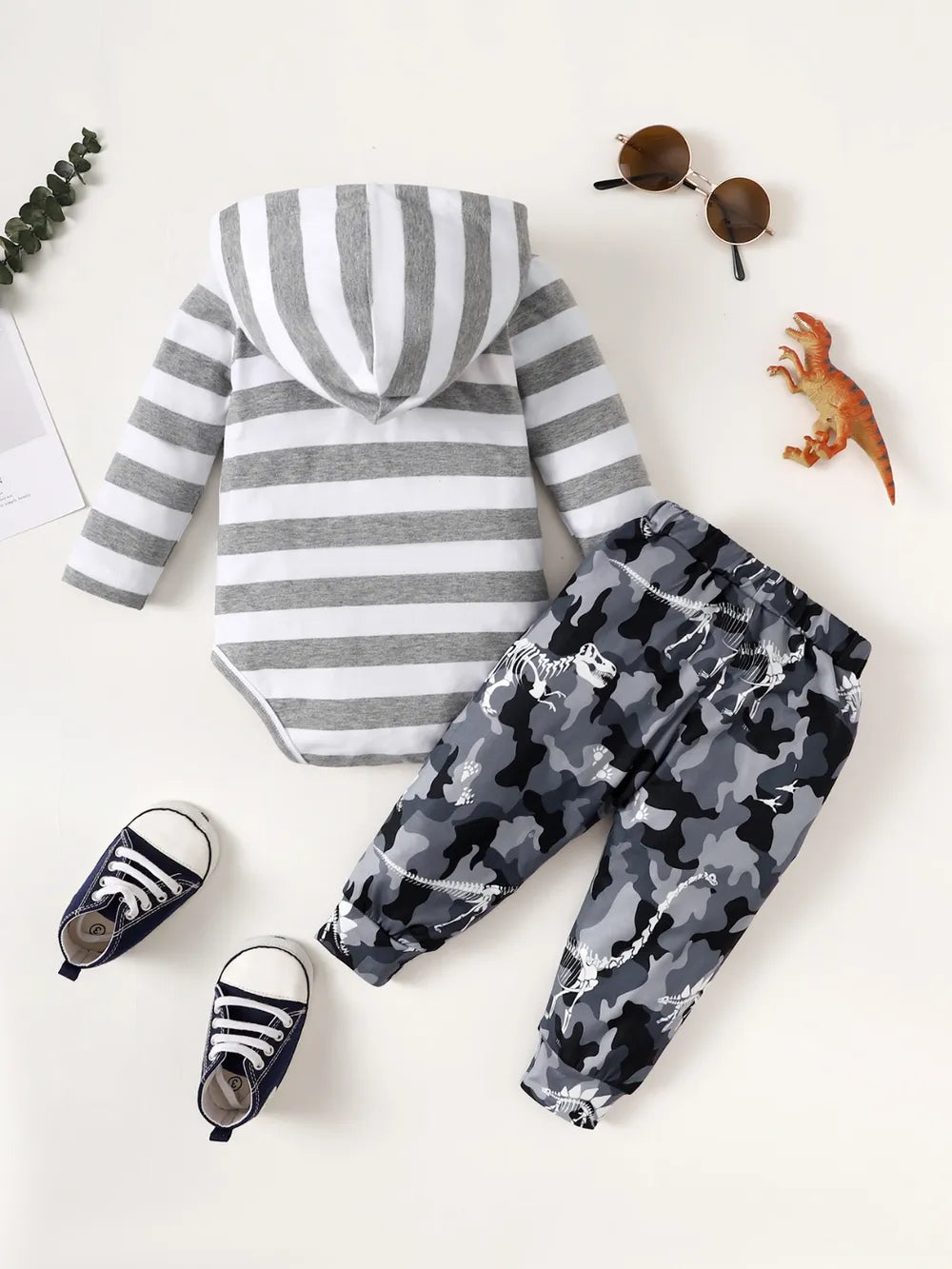 Baby Striped Hooded Bodysuit & Camo Pants Set – Dark Gray