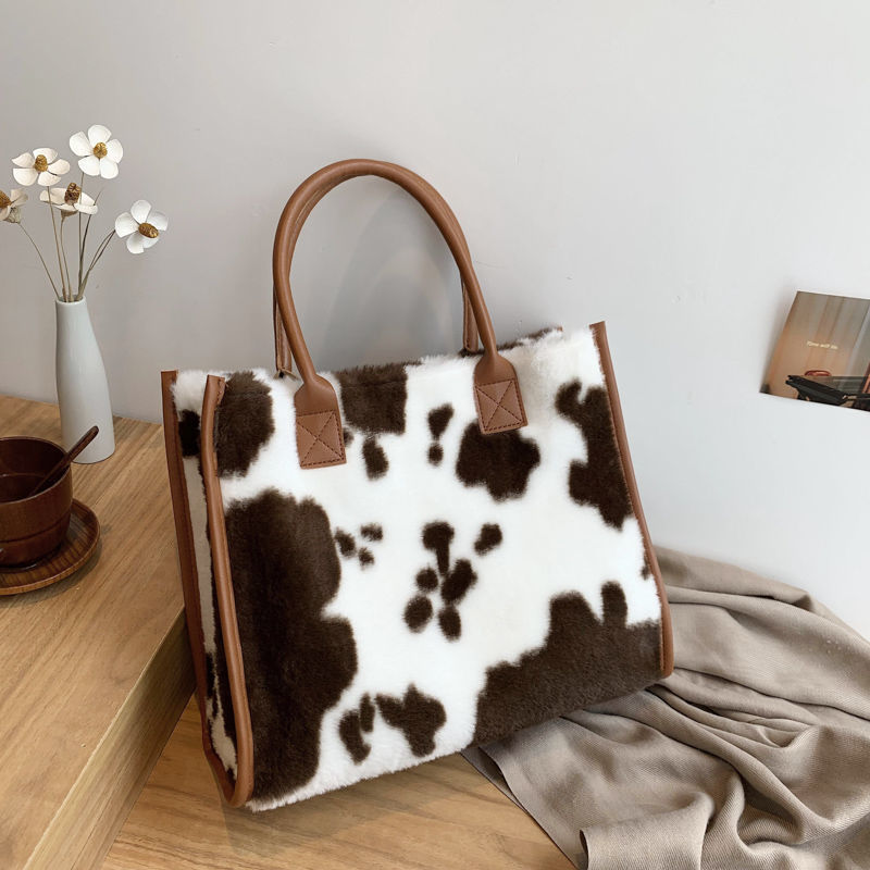 Plush Shoulder Bag - Trendy Autumn Winter Crossbody Bag for Women