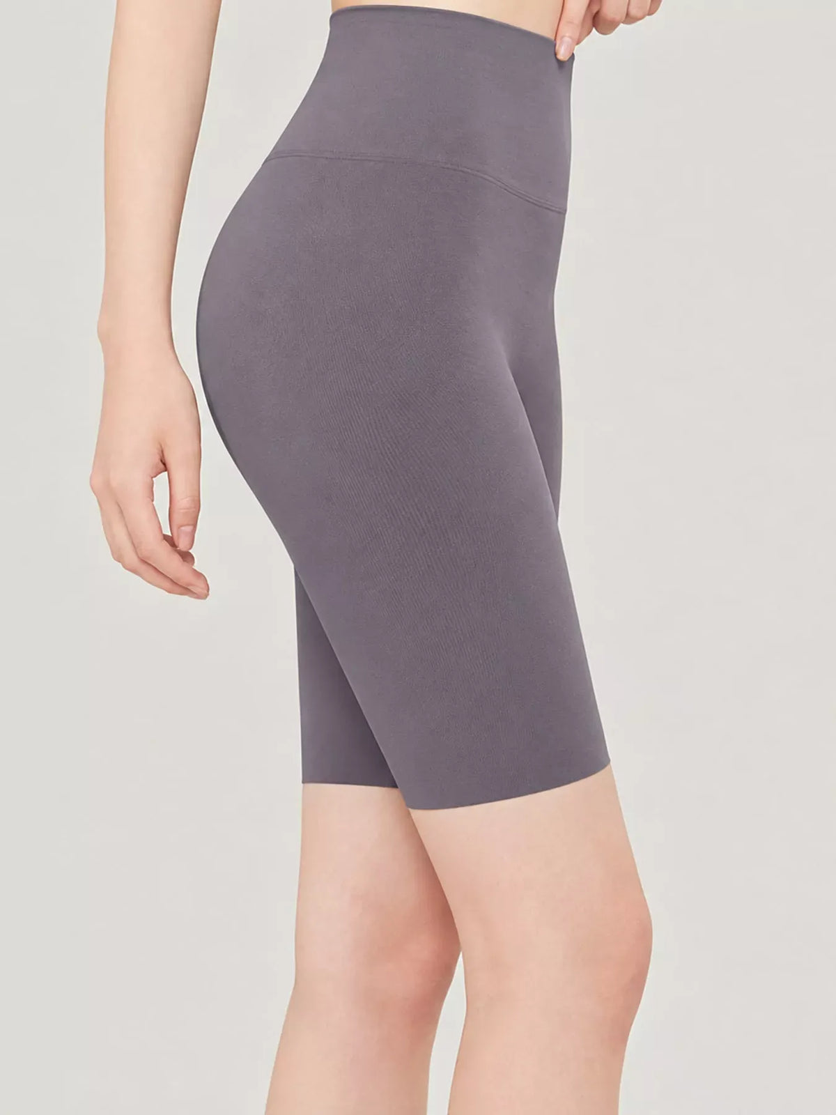 Women's High-Waisted Seamless Compression Shorts – Regular & Plus Sizes — photo 7