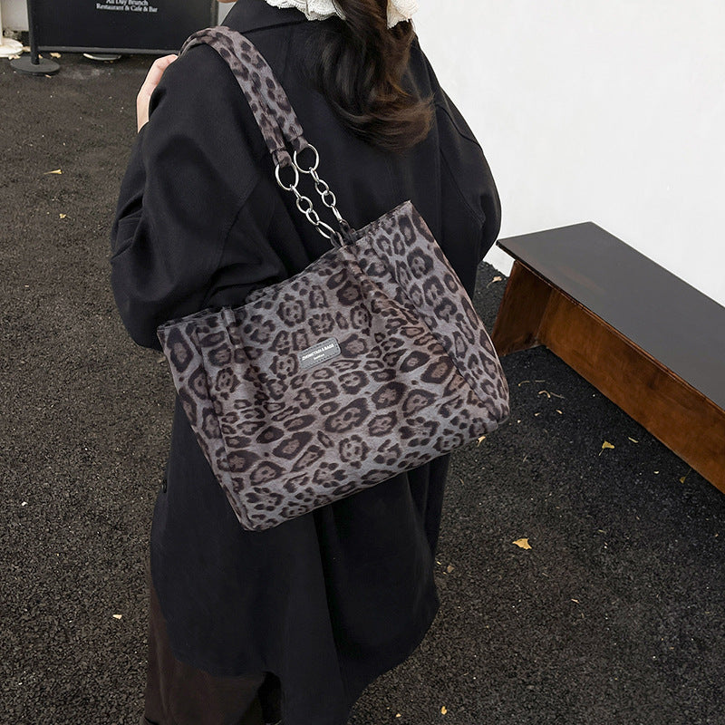 Leopard Print Tote Bag For Women – PU Leather Shoulder Bag | Trendy 2025 Style