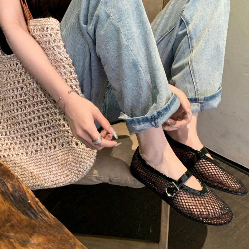 Women's Breathable Mesh Hollow-Out Pumps - Casual Low Heel Buckle Shoes