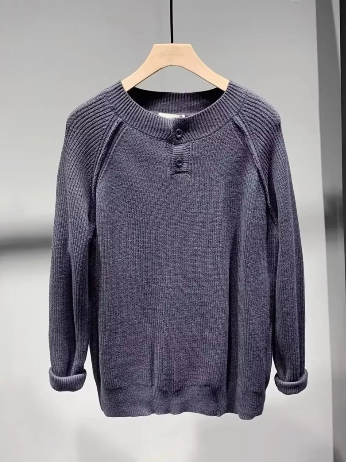 Men's Ribbed Raglan Henley Knit Top