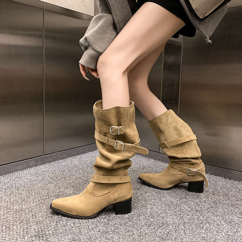 Women's Suede Pointed Toe Chunky Heel Ankle Boots | Sarah Express