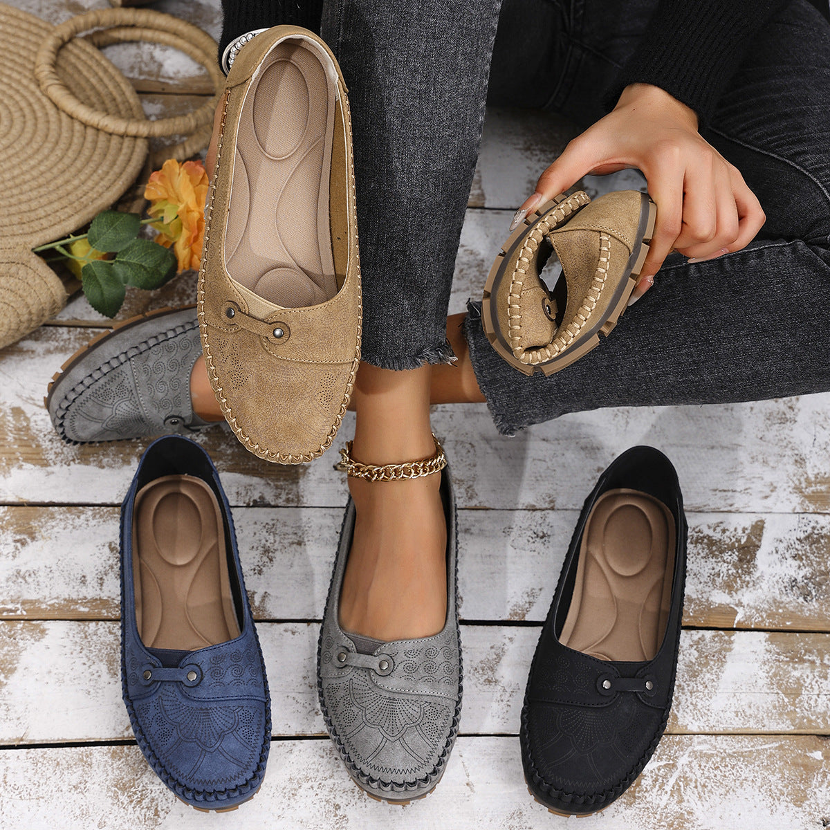 Women's Retro Flat Loafers - Comfortable Slip-On Shoes for Everyday Wear