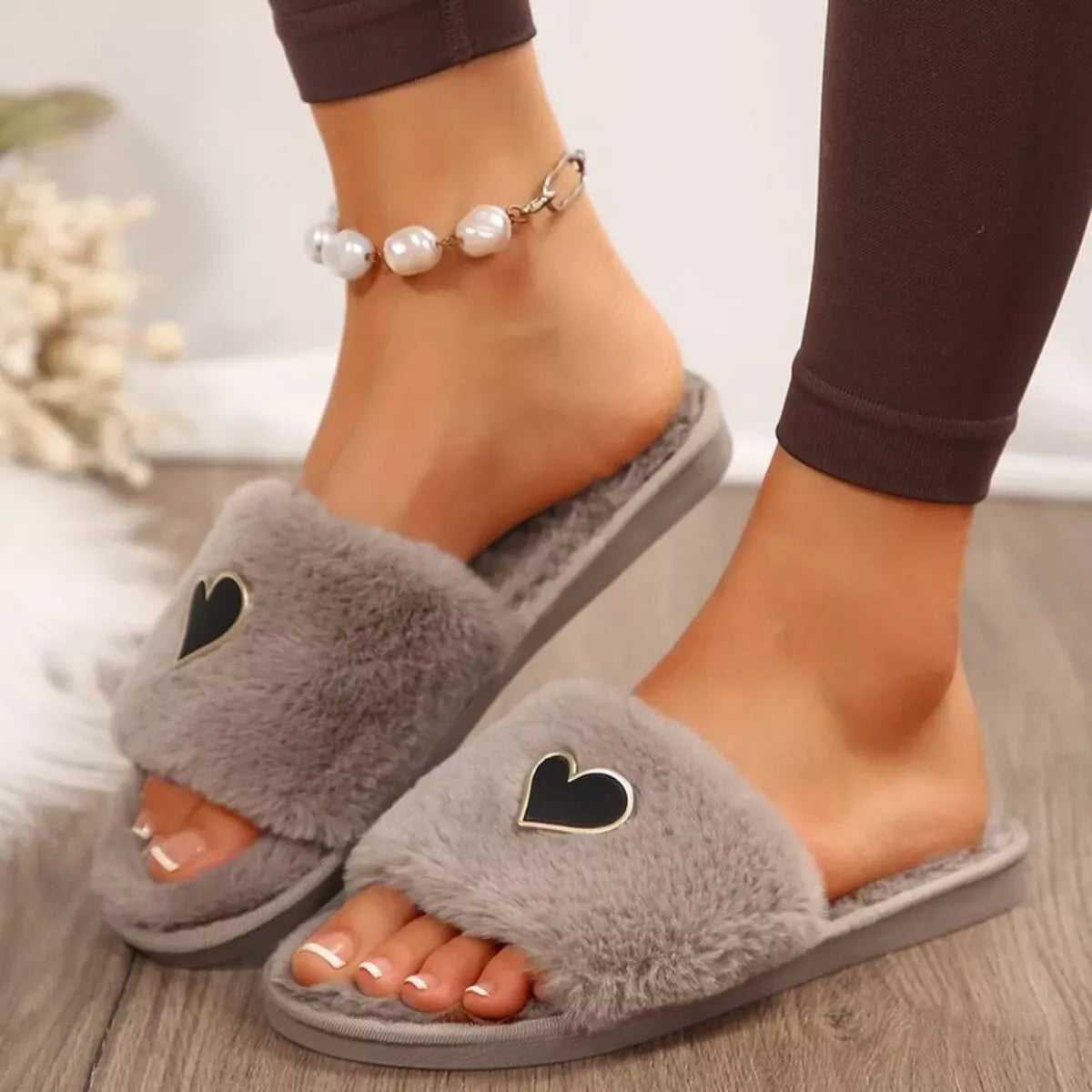 Heart Open-Toe Faux Fur Slippers — photo 6