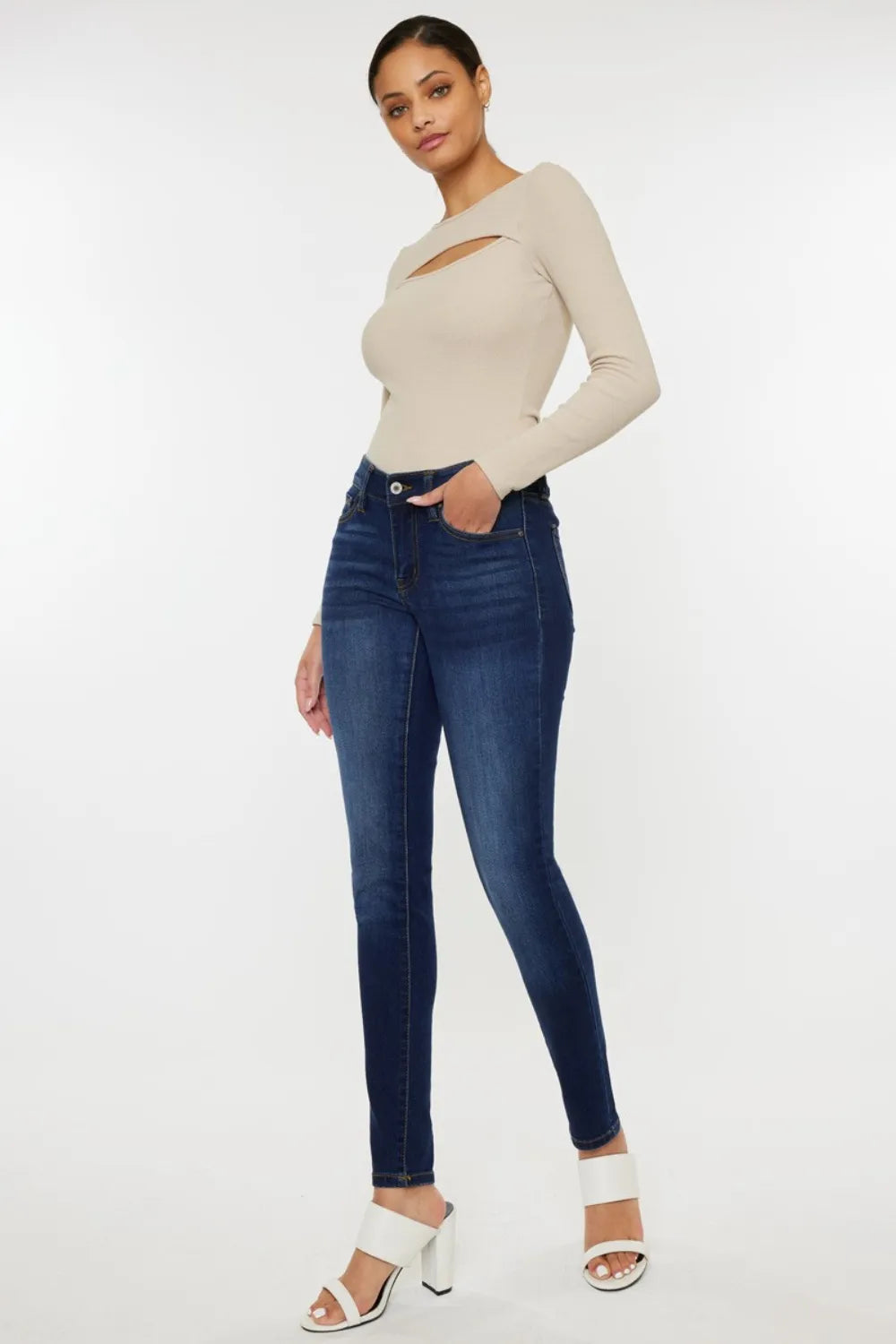 Kancan Mid Rise Gradient Wash Skinny Jeans