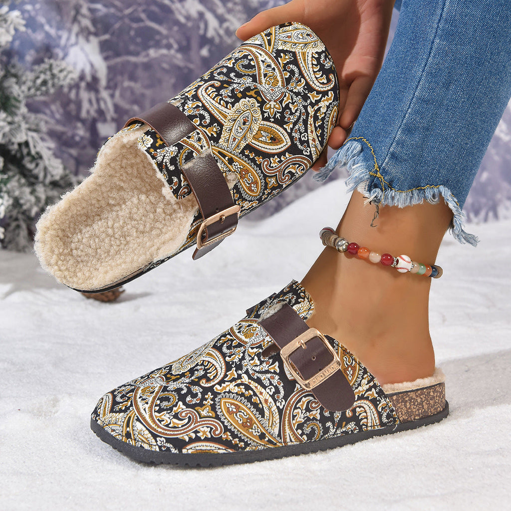 Women's Bohemian Ethnic Flat Sandals – Open-Toe Slip-On Summer Sandals | Black & Red