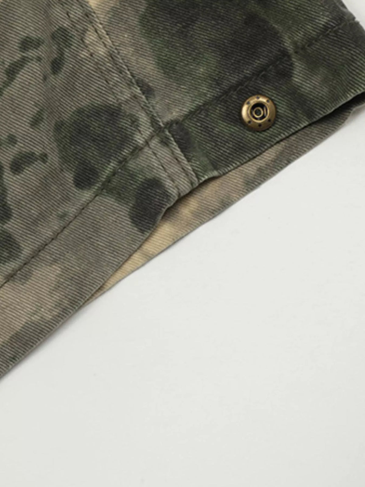 Men’s Camouflage Loose-Fit Cargo Pants