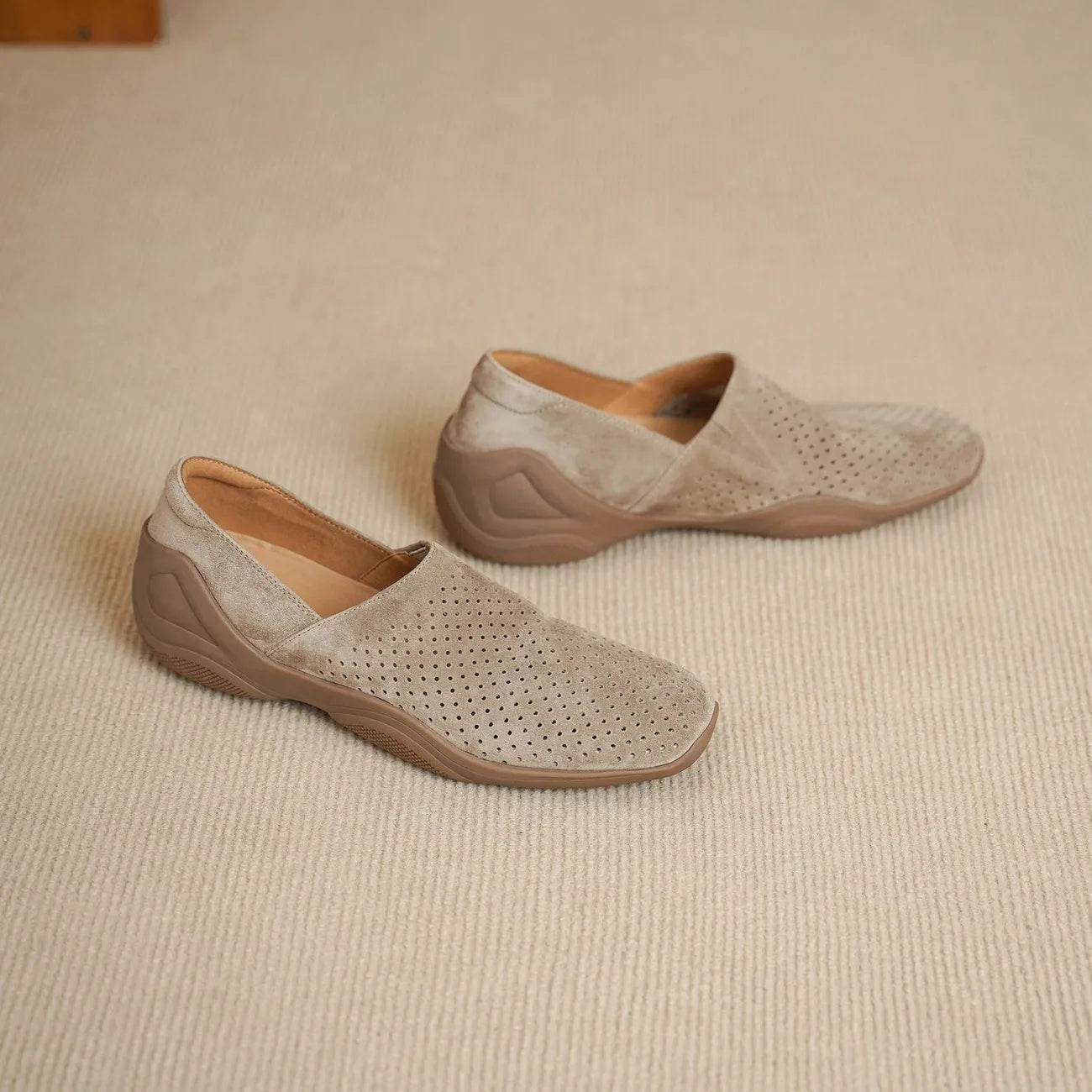 Women's Square Toe Hollowed-out Inner Wedge Heel Shoes | Sheepskin Slip-On Retro Comfort Flats | Sarah Express