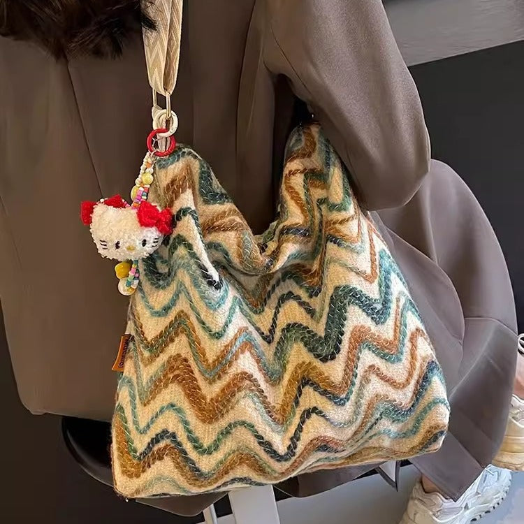 Women's Embroidered Canvas Crossbody Bag – Ethnic Boho Shoulder Bag with Pendant Option