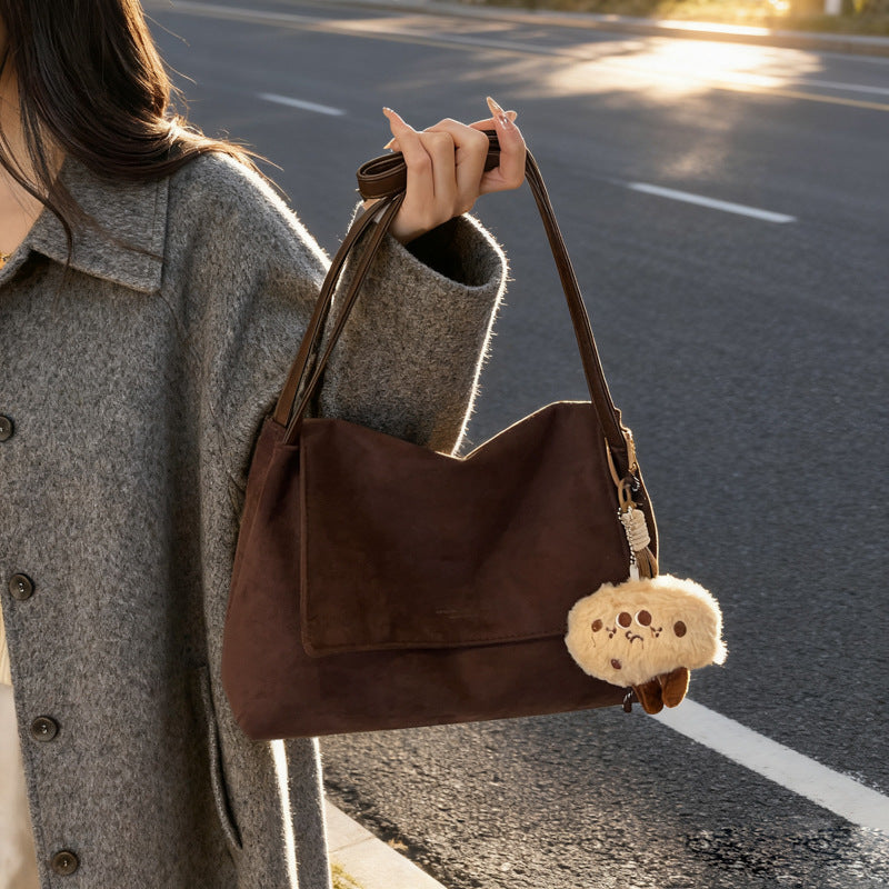 Retro High-Capacity Suede Shoulder Bag – Casual & Commuter Handbag for Women