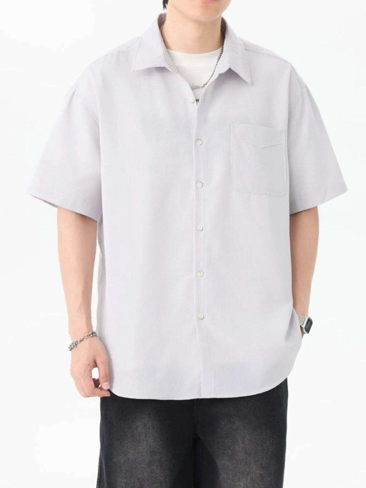 Men’s Relaxed Short-Sleeve Button-Up Shirt