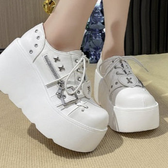 Women's Chunky Round-Toe Dr Martens Style Platform Boots | Side Zipper Wedge Heel