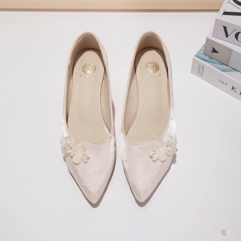 Women's Jacquard Pointed-Toe Kitten Heel Pumps | Floral Pearl Satin Dress Shoes