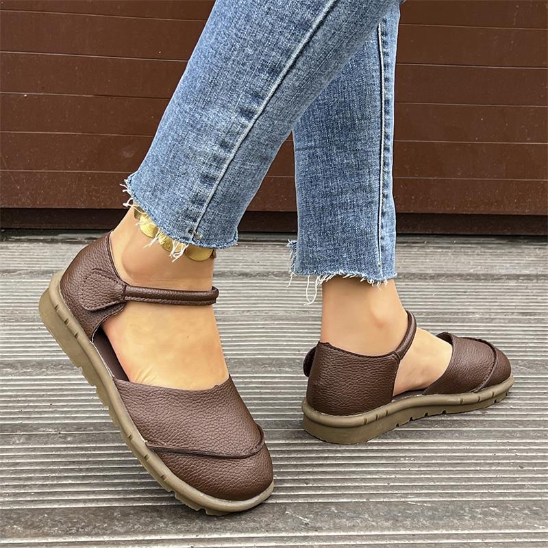 Women's Breathable Casual Shoes - Soft Sole Comfort Flats with Hollow-Out Design