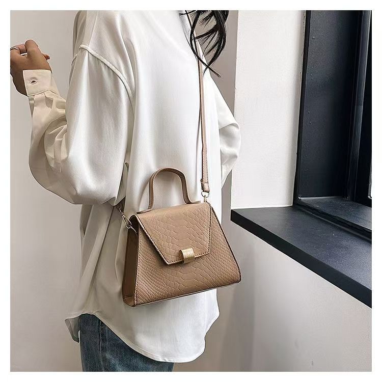 Women's PU Leather Crossbody Shoulder Bag – Casual Square Handbag with Adjustable Strap