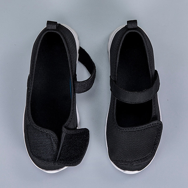 Women's Wide Toe Mesh Granny Shoes – Breathable Summer Flats with Low Heel