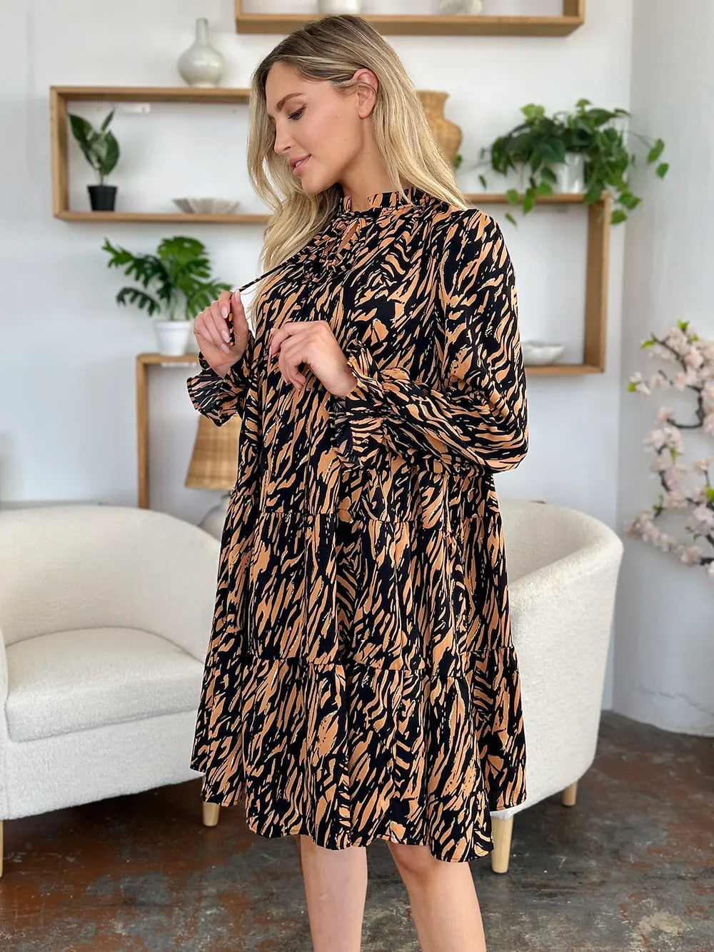 Plus Size Printed Ruffle-Hem Long-Sleeve Dress