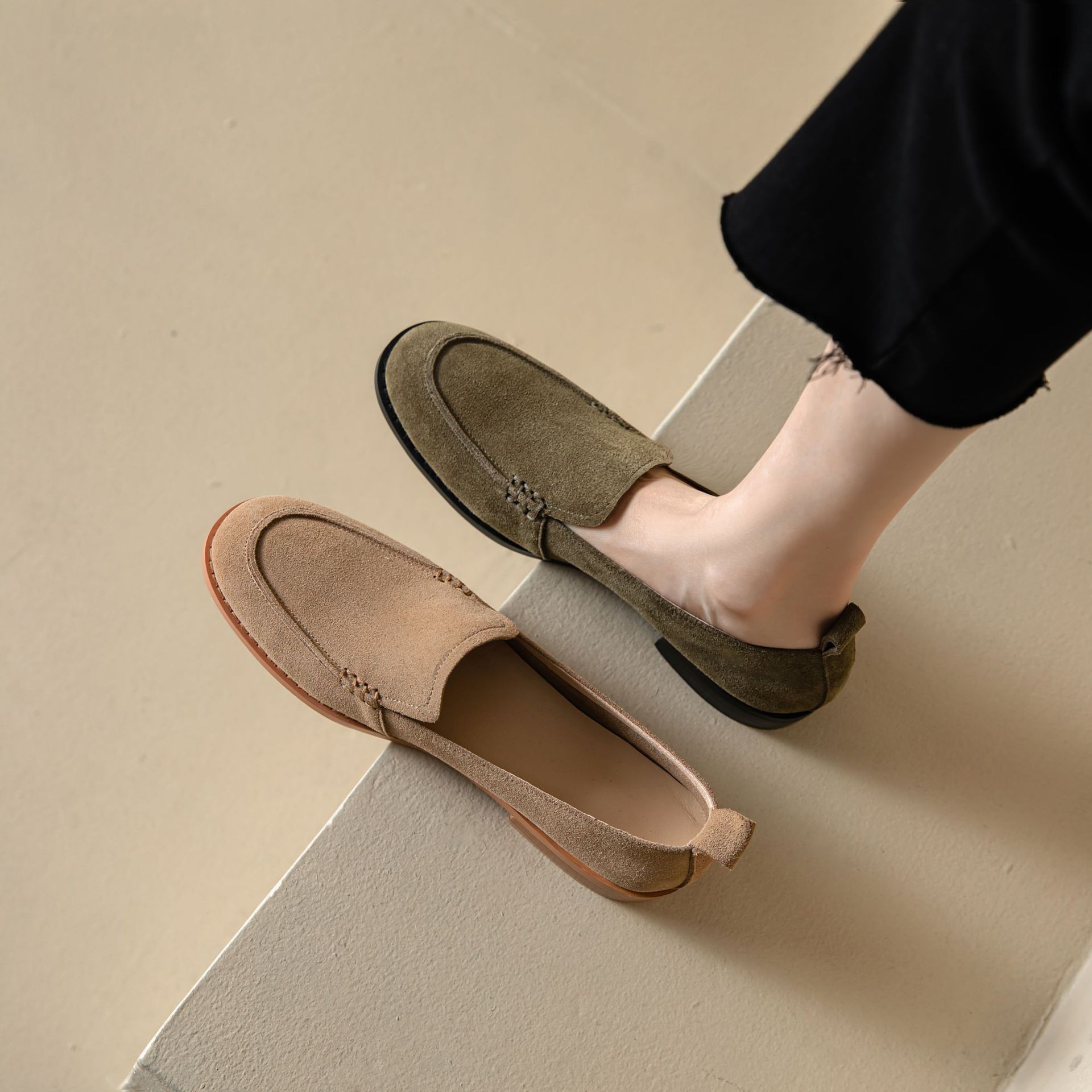 Women's Slip-On Suede Flats | Chunky Low Heel Round Toe Shoes | Army Green & Apricot