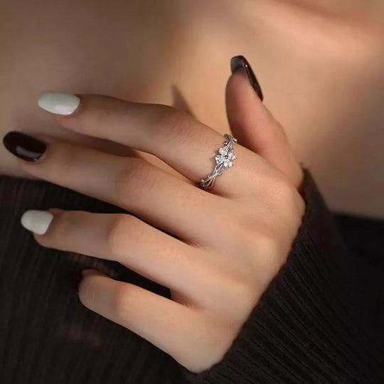 Another view: Zircon 925 Sterling Silver Ring