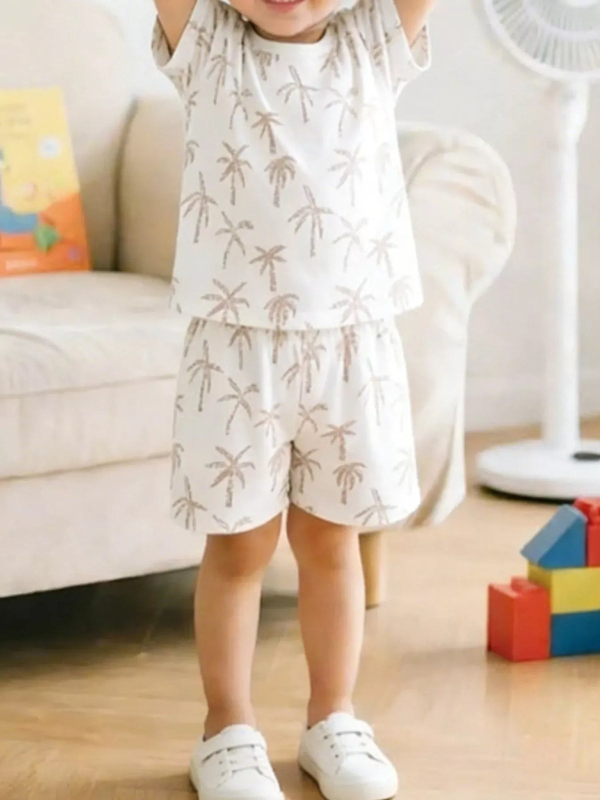 Kids' Tropical Palm Print Tee & Shorts Set — photo 1