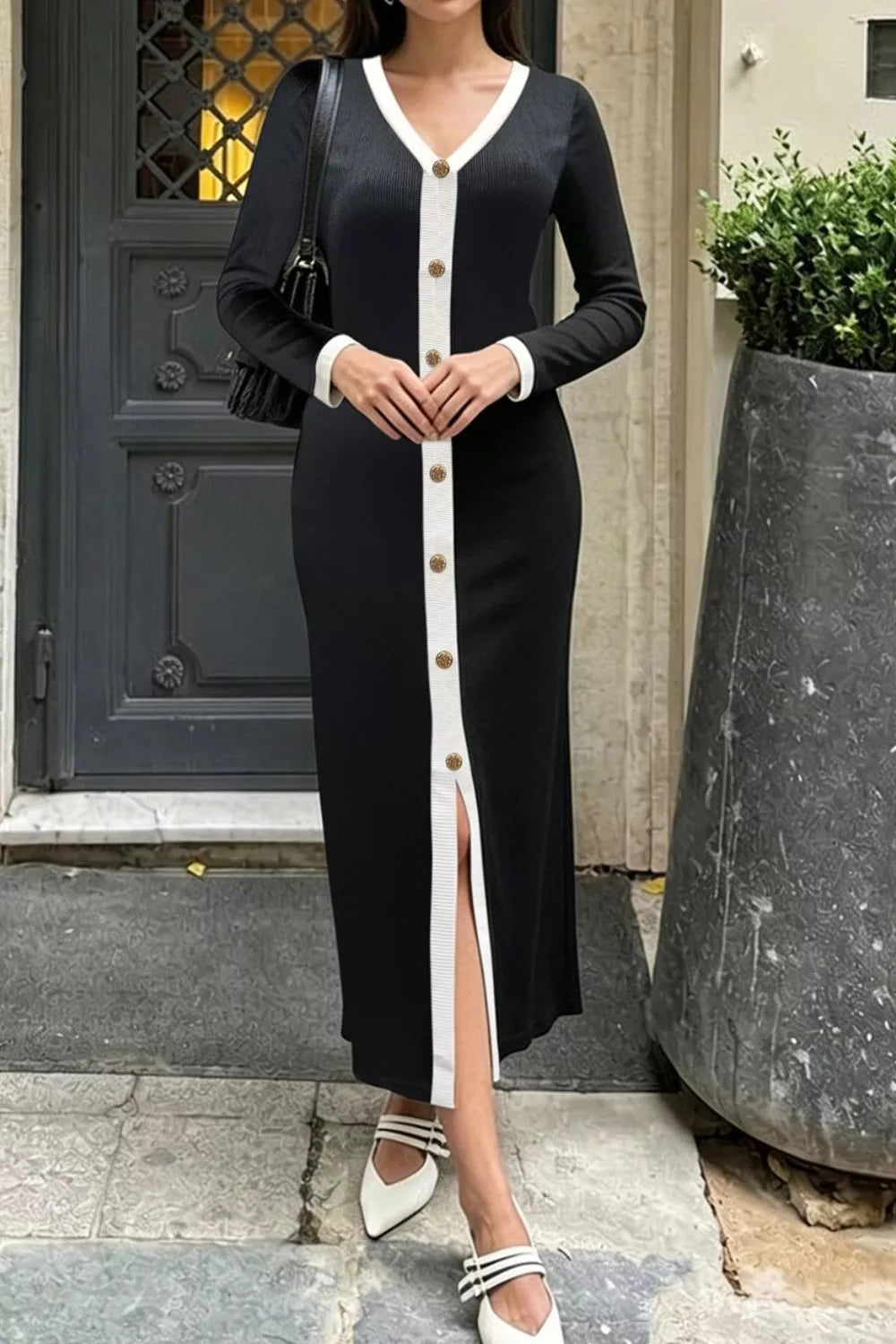 Black Contrast-Trim Buttoned Maxi Dress
