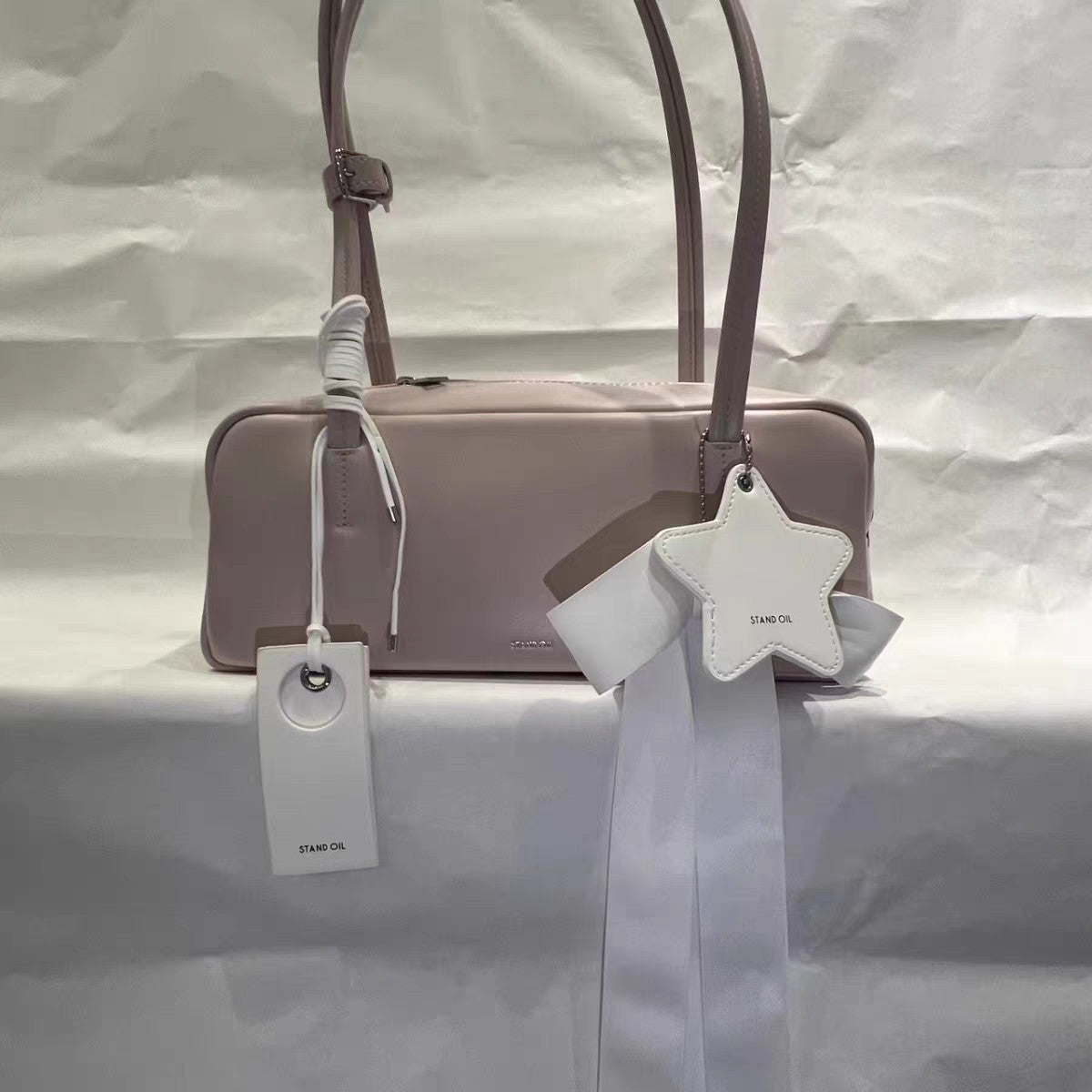 French Baguette Style PU Leather Underarm Tote Bag for Women - Elegant Horizontal Handbag with Lace Detail
