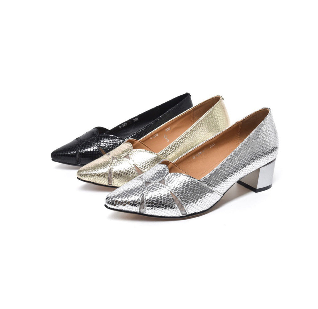 Women's Pointed Toe Chunky Heel Dress Shoes - Slip-On Low Heel Pumps