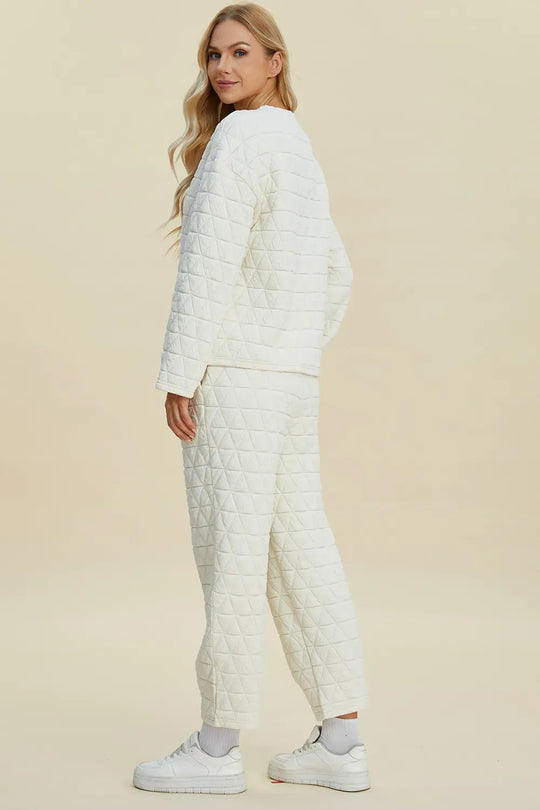 Another view: Textured Long-Sleeve Top & Pants Set — Full Size