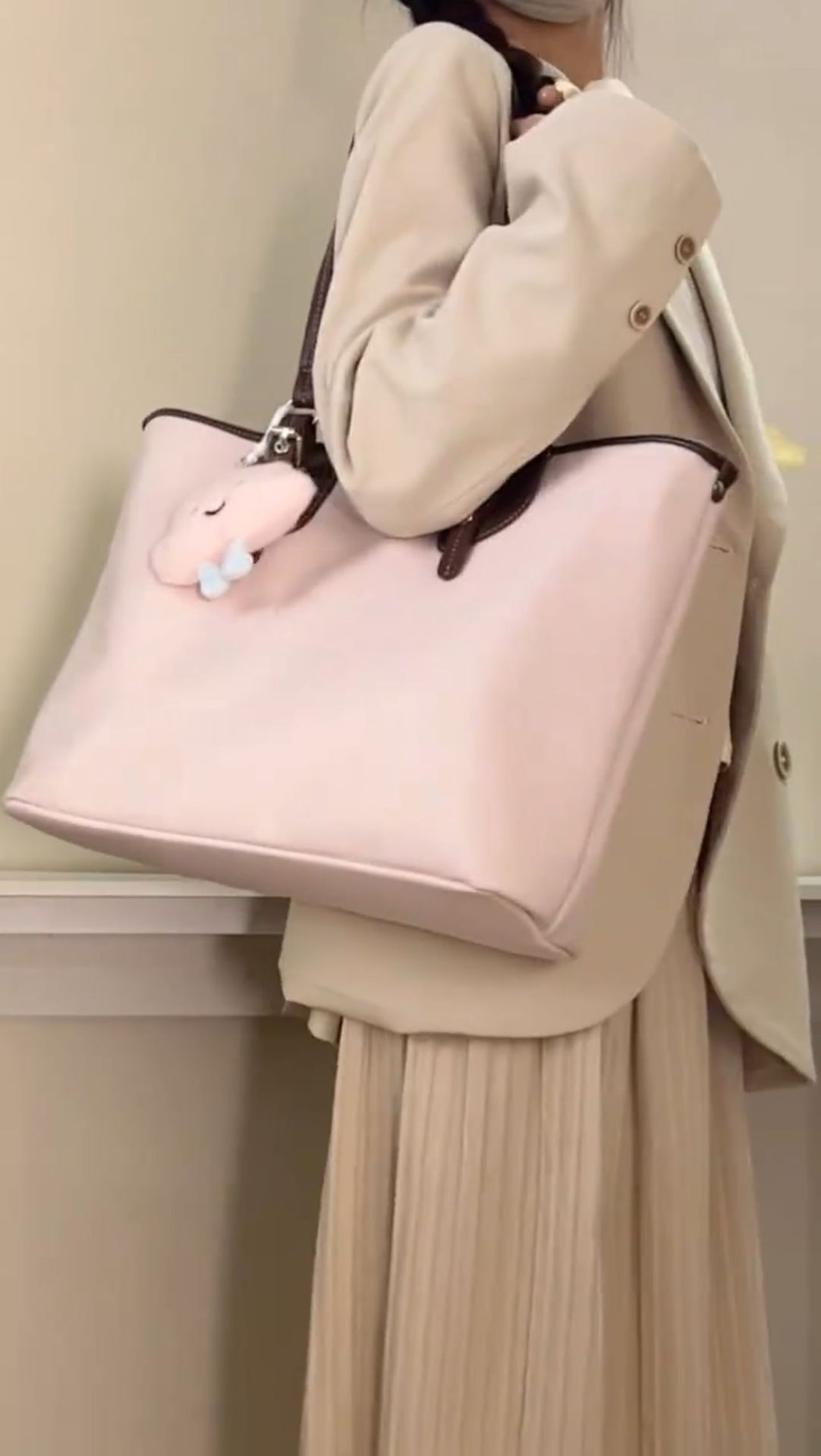 Women's Canvas Shoulder Bag - Large Capacity Tote for Class & Commuting