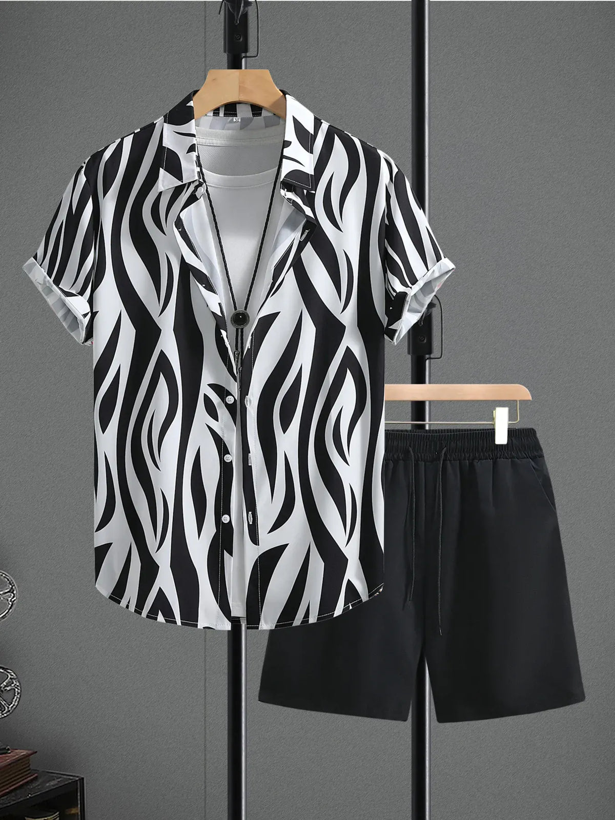 Men's Zebra-Print Shirt and Shorts Set — photo 2