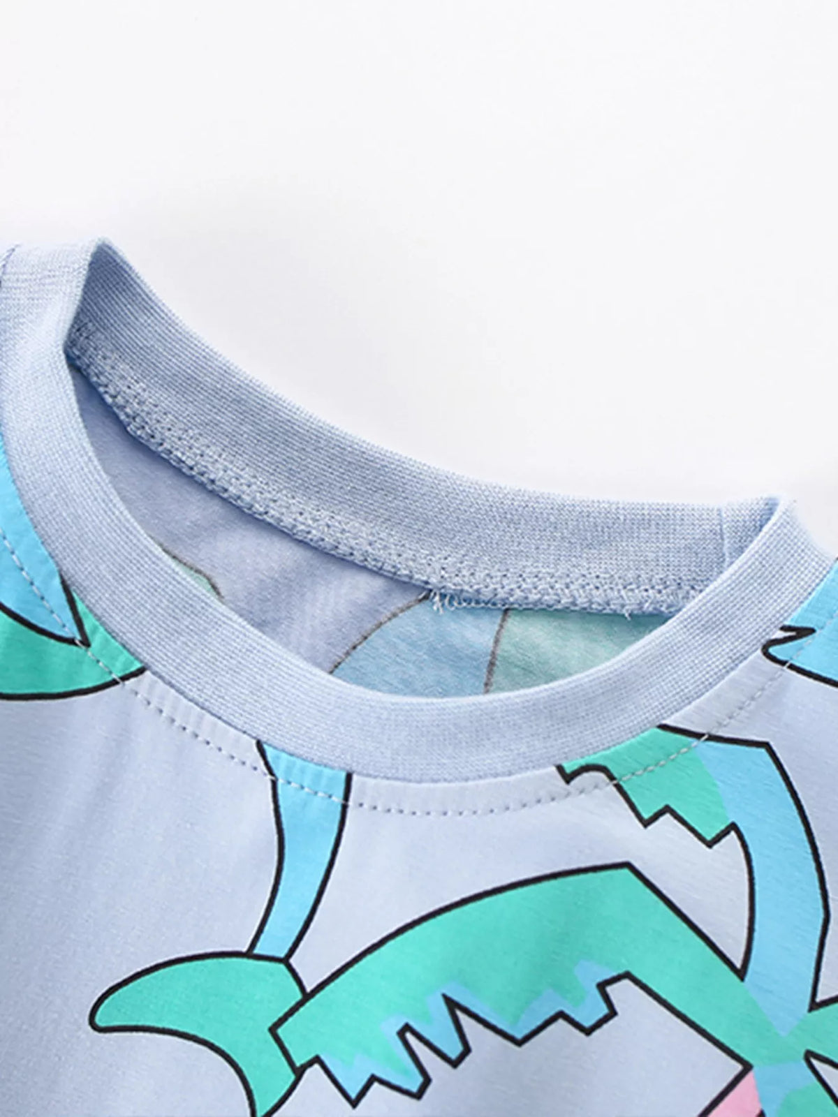 Girls’ Dinosaur-Print Ruffle-Sleeve Dress — Light Blue