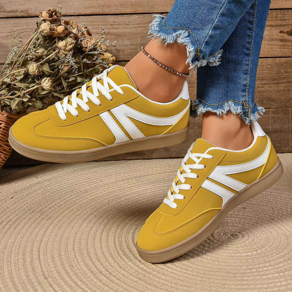 Women's Lace-Up Round Toe Flat Sneakers - PU Leather Casual Slip-On Walking Shoes