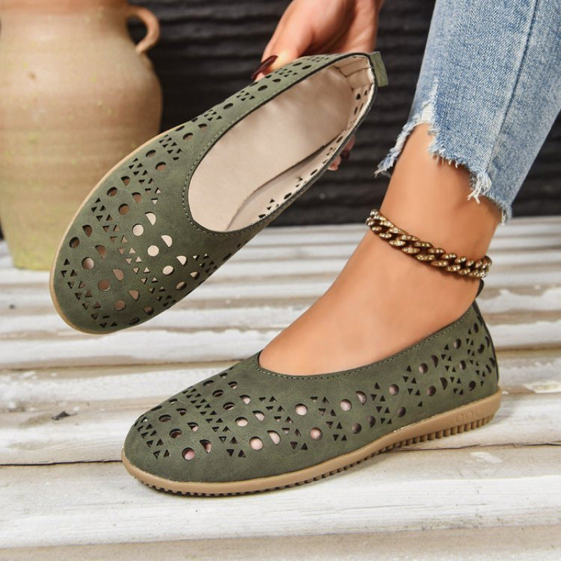Women's Chunky Heel Pumps | Full-Grain Leather Wide-Fit Heels