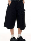Men’s wide-leg cargo capri pants