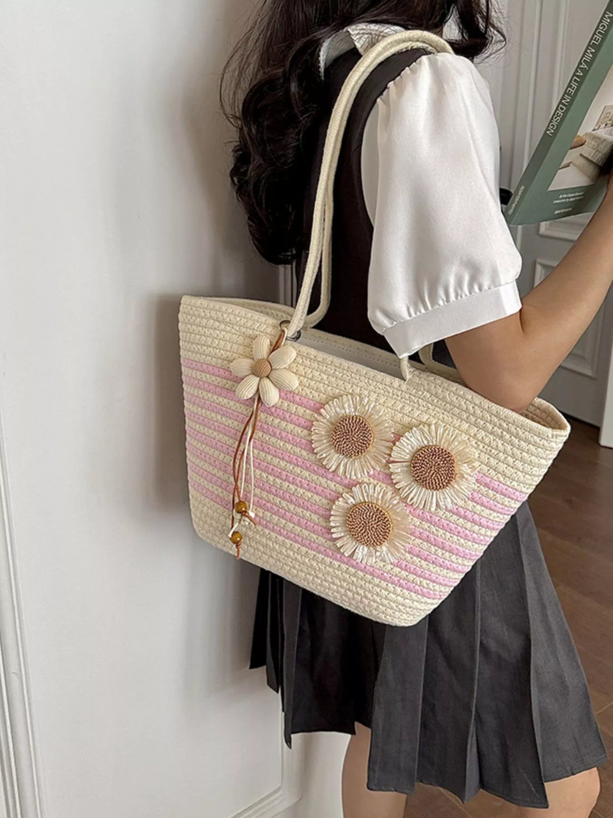 Pink Sunflower Straw-Woven Shoulder Bag