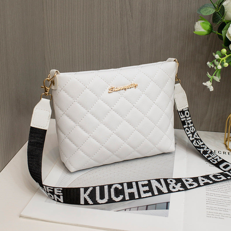 Women's Quilted Chain Crossbody Bag | Embroidered Chain Strap Shoulder Purse