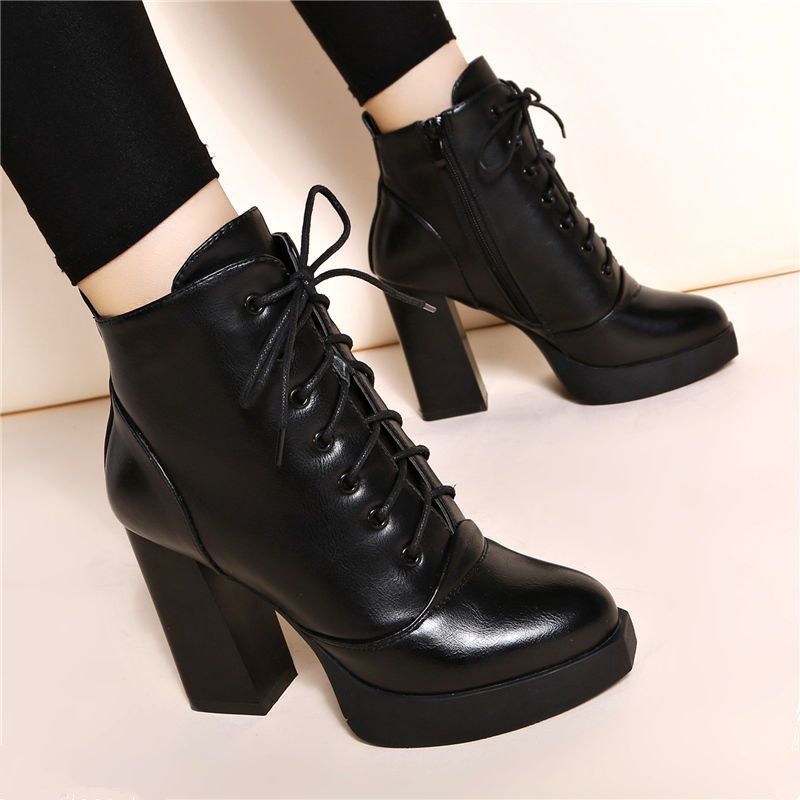 Men's British-Style Buckle Strap Low Shaft Boots | Round Toe Non-Slip Rubber Sole | Sizes 35–40