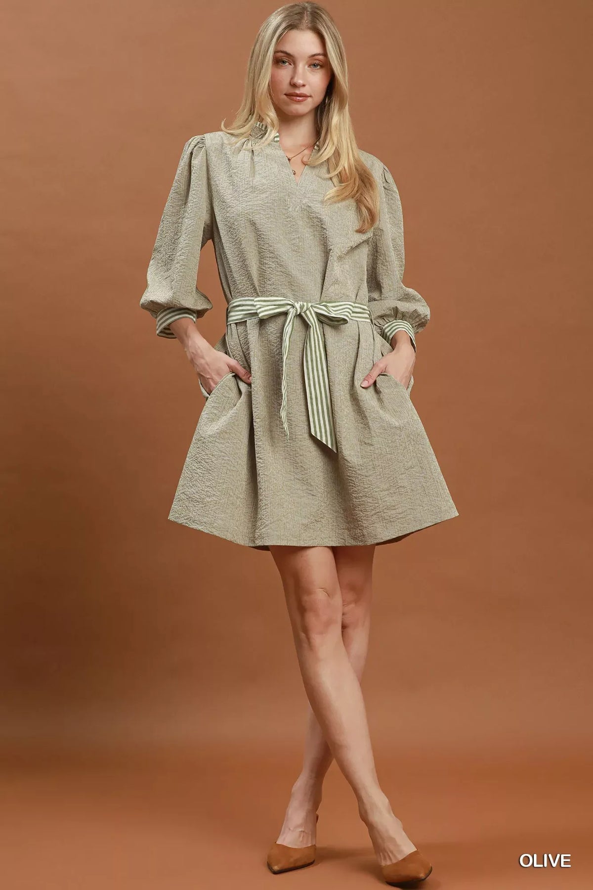 Umgee Textured Contrast Trim Tie Waist Mini Dress — photo 4