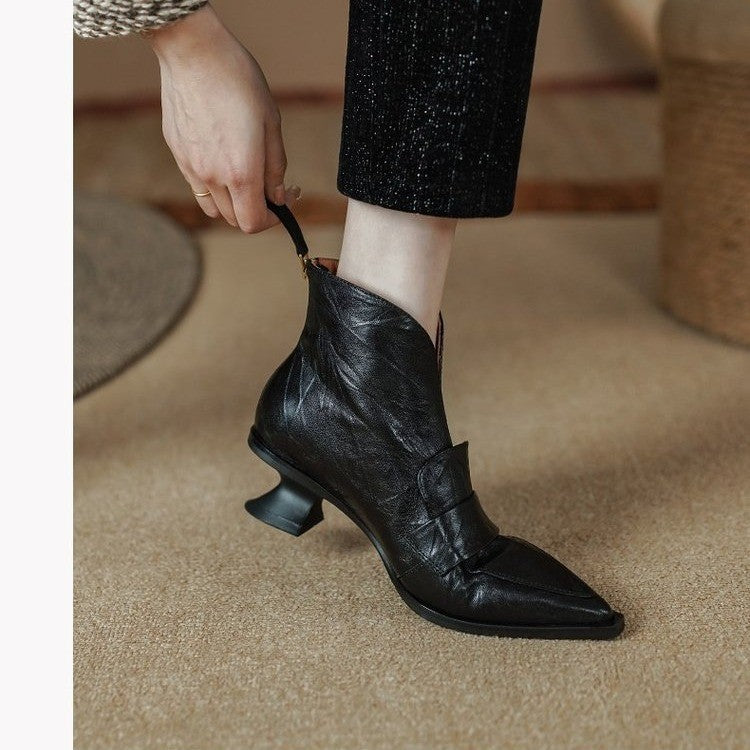 Women's French-Style Vintage Pointed-Toe Mid-Heel Ankle Boots | Back Zip | PU Leather