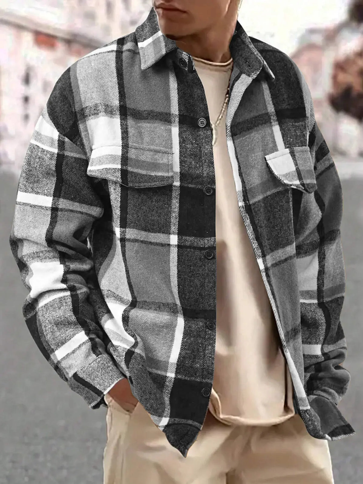 Men's Plaid Button-Up Shirt with Chest Pockets — photo 2