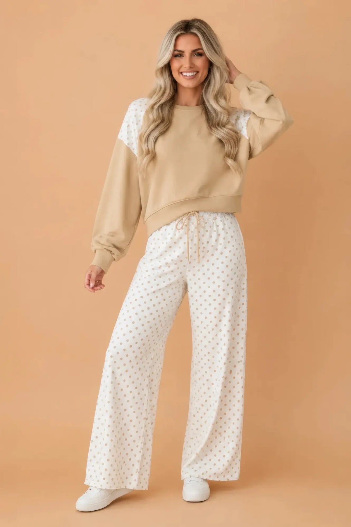 Polka-Dot Crop Sweatshirt & Wide-Leg Pants Set — photo 1