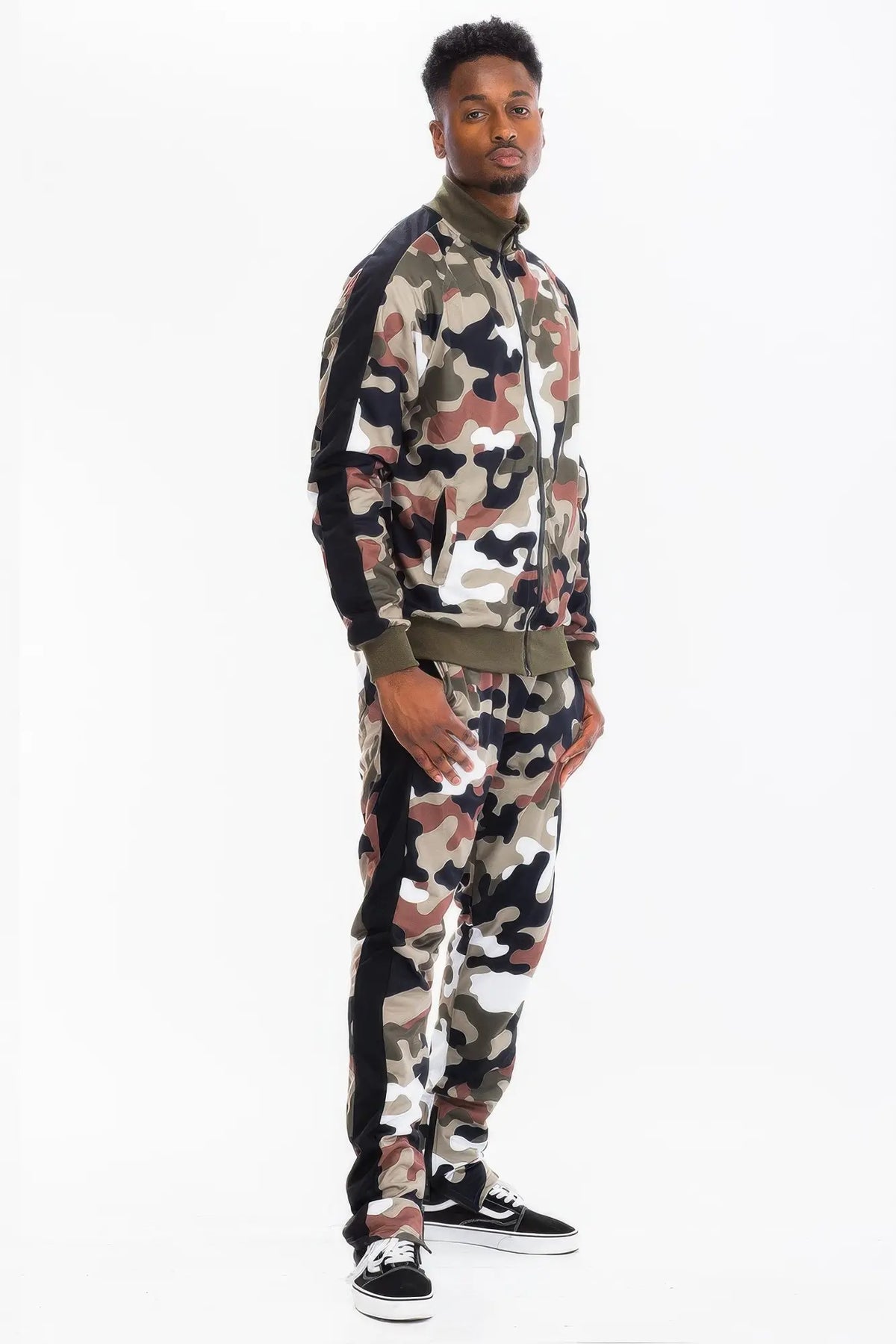 Men's Camo Stripe Track Jacket & Pants Set — photo 2