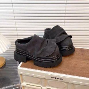 Ruffled Mules Slip-On Flats. Women's Casual Closed-Toe PU Leather Shoes | Comfortable Everyday Footwear