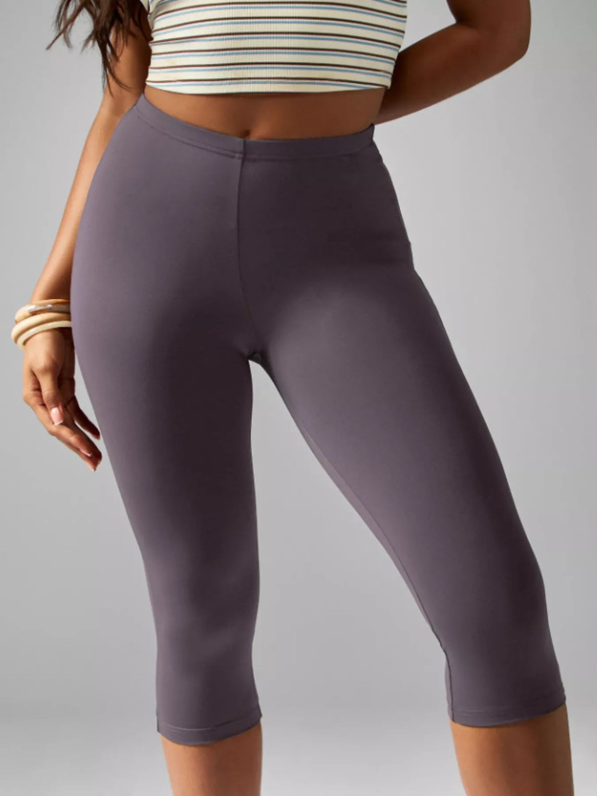 High-Waisted Capri Active Leggings