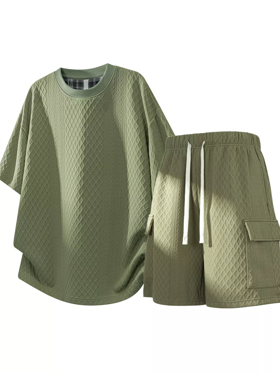 Men's Plus Size Textured Casual Top and Shorts Set