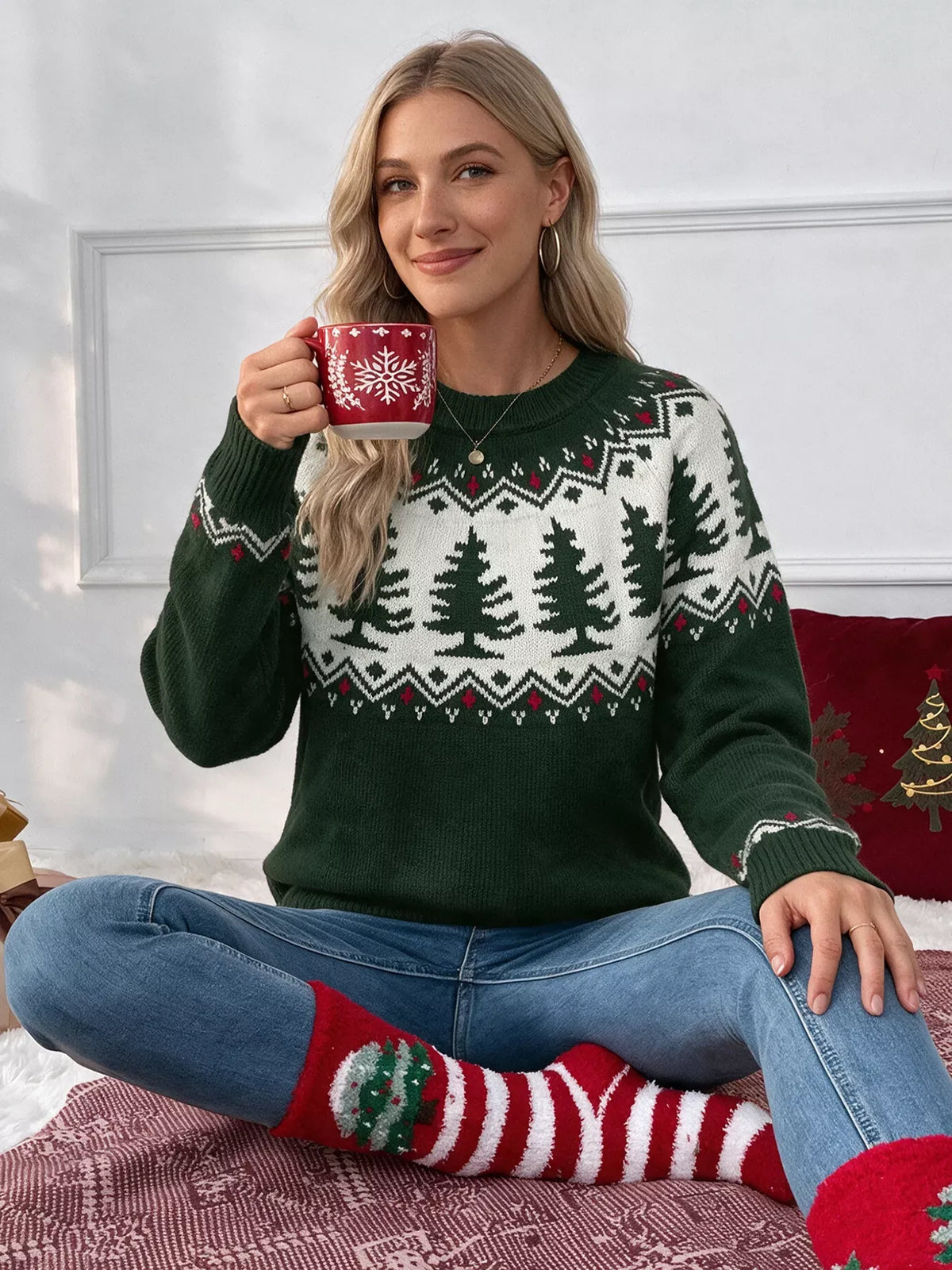 Christmas Tree Round-Neck Sweater — photo 1