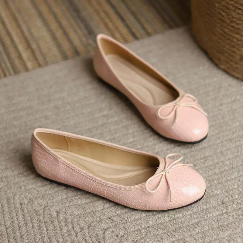 Classic Ultra-Soft Egg-Roll Women's Pumps – Chanel-Inspired Slip-On Heels | Synthetic Leather Round Toe