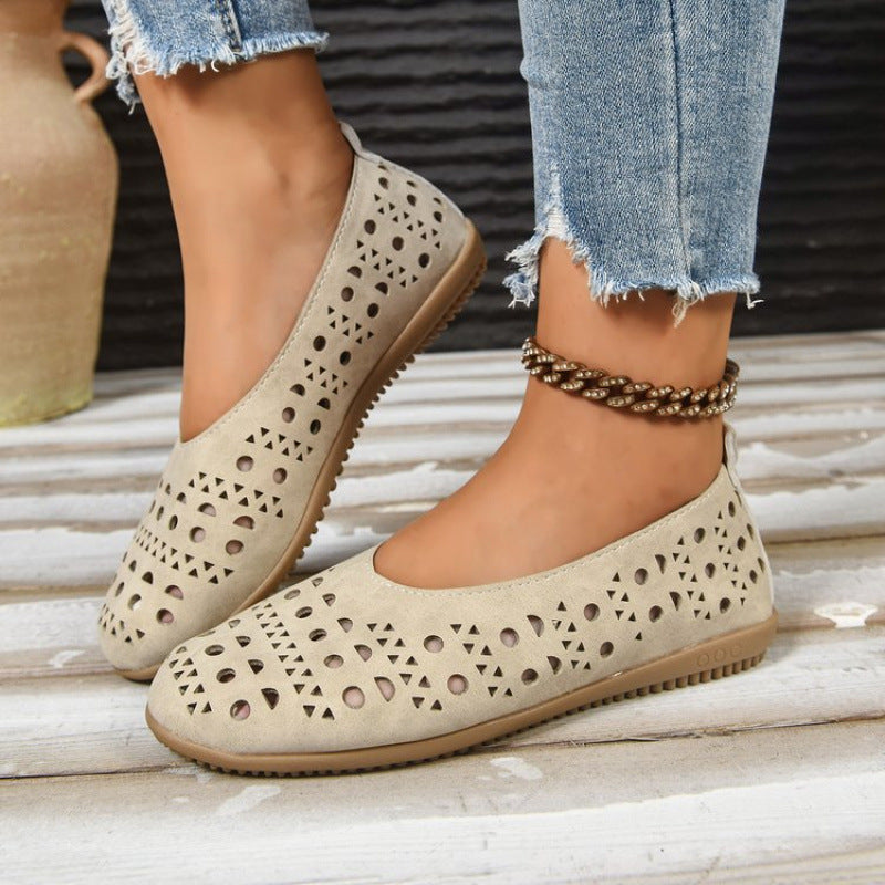 Women's Chunky Heel Pumps | Full-Grain Leather Wide-Fit Heels