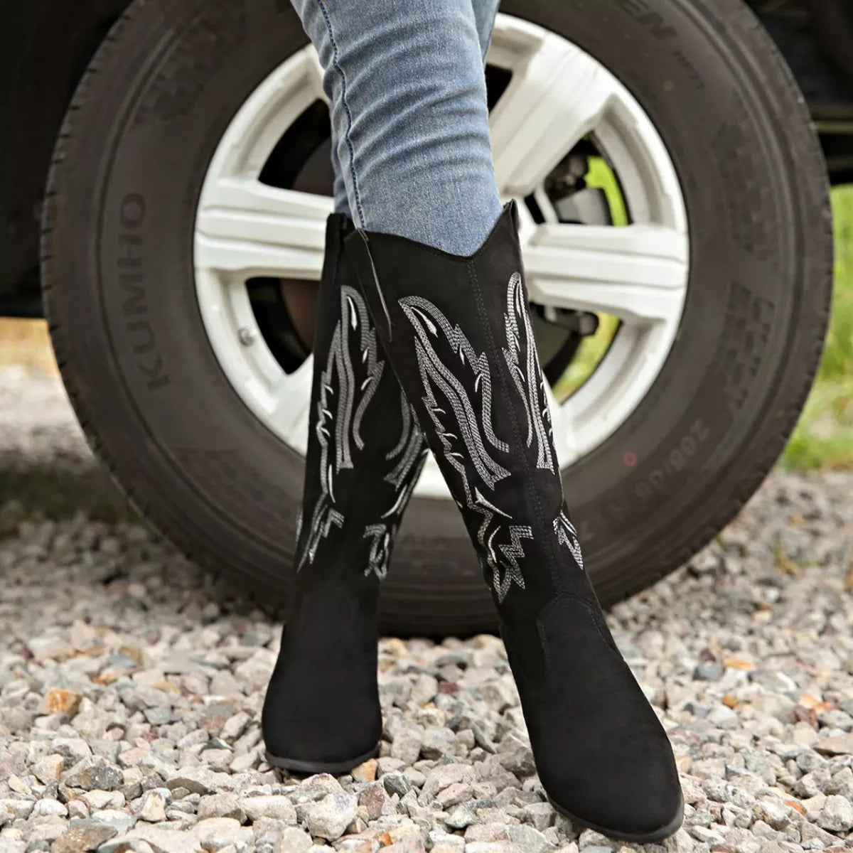 Women's Point Toe Block Heel Boots – Suede Mid Heel Ankle Boots